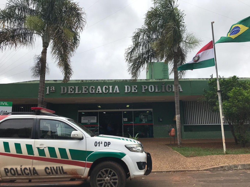 Fachada da 1ª DP, na Asa Sul, em Brasília — Foto: Marília Marques/G1