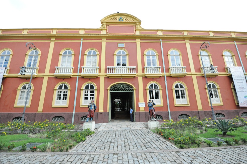 Palacete Provincial  visitas guiadas em todos os cinco museus que funcionam no complexo — Foto: Divulgação/SEC