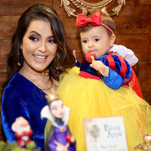 Lissah Martins celebra aniversário de 1 ano de sua filha, Antonella (Foto: Manuela Scarpa/Brazil News)