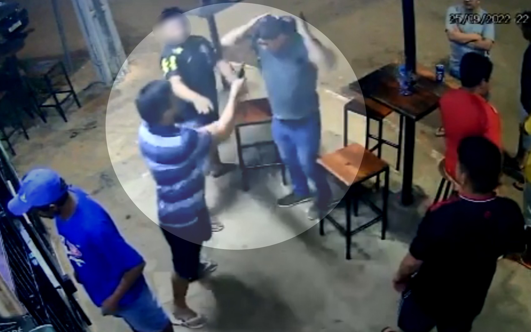 Dono de bar é morto com tiro na cabeça após cobrar dívida de cerveja de cliente em Luziânia, diz família; vídeo