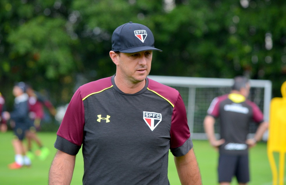 Rogério Ceni treinou o São Paulo em 2017 — Foto: Érico Leonan / saopaulofc.net