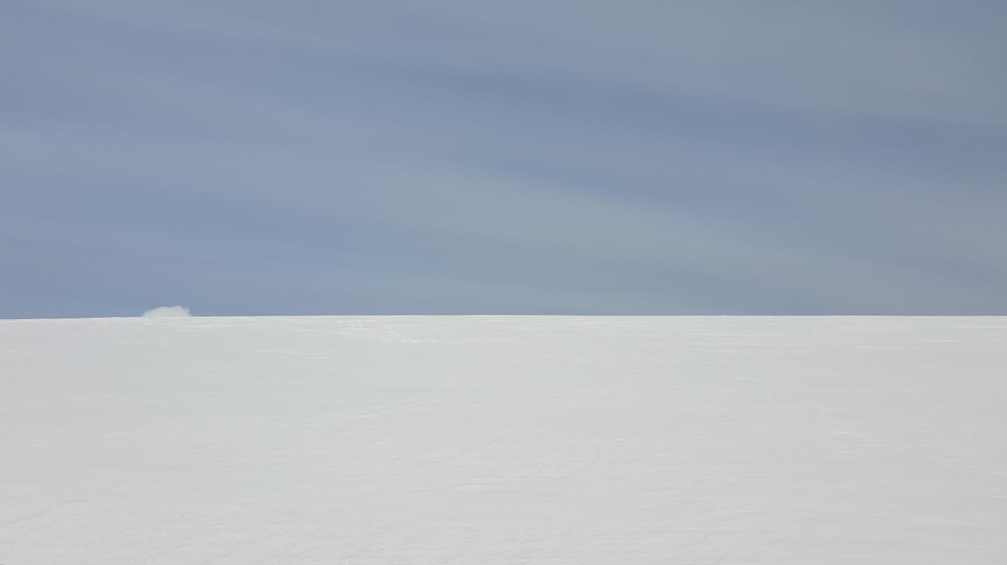 Vatnajokull, a maior calota polar da Europa, está contaminada com microplásticos, segundo a pesquisa (Foto: Eirikur Sigurdsson)