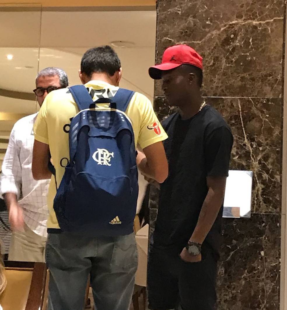 Marlos Moreno já está no Rio para realizar exames médicos (Foto: Leonardo Bueno/GloboEsporte.com)