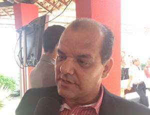 Fernando Paiva, presidente do Conselho Deliberativo do CRB (Foto: Henrique Pereira/ Globoesporte.com)