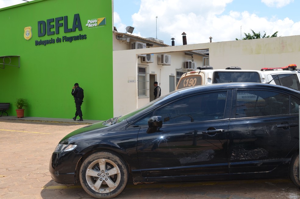 Mais de mil veículos foram furtados ou roubados no Acre ano passado  — Foto: Divulgação/Polícia Militar