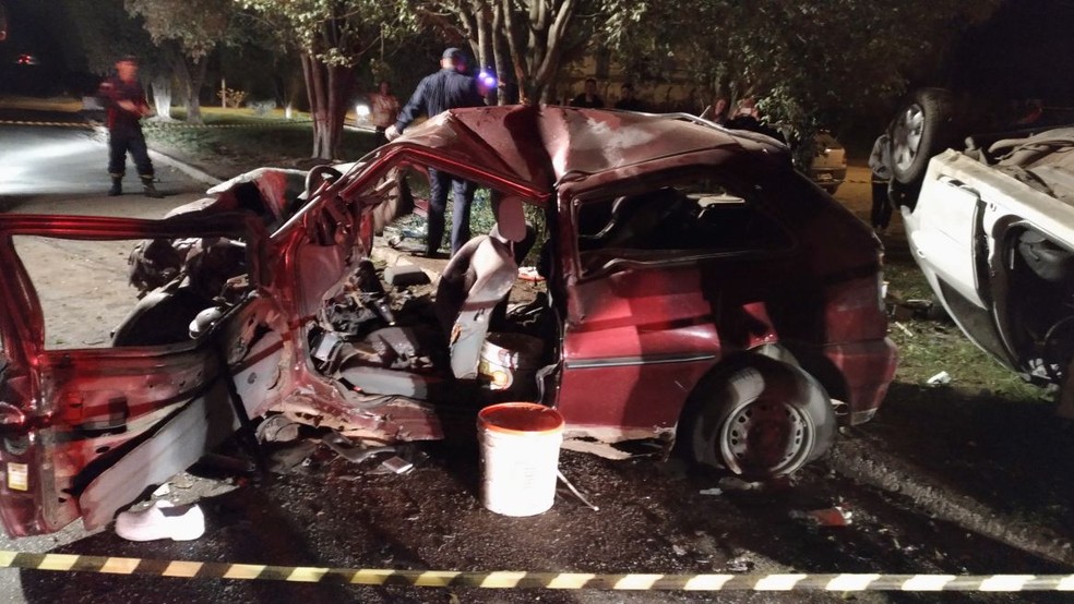 Tr&ecirc;s pessoas que estavam no Gol morreram (Foto: Sonia Oneide/Divulga&ccedil;&atilde;o)