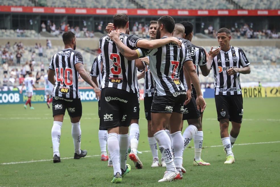 Jogadores do Atlético-MG festejam gol contra o Patrocinense — Foto: Pedro Souza / Atlético-MG