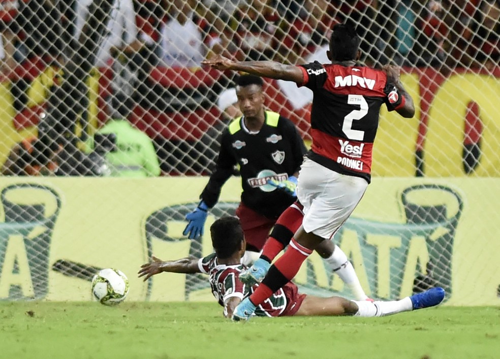 Gol Rodinei Flamengo Fluminense Fla-Flu - Final Campeonato Carioca 2017 — Foto: André Durão