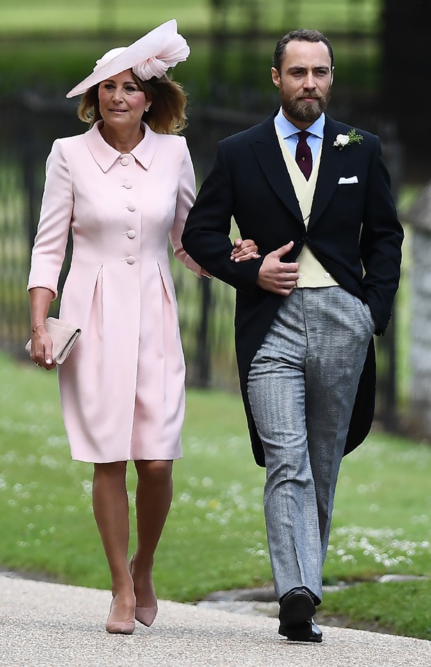 Carole Middleton e James Middleton, mãe e irmão da noiva (Foto: Getty Images)