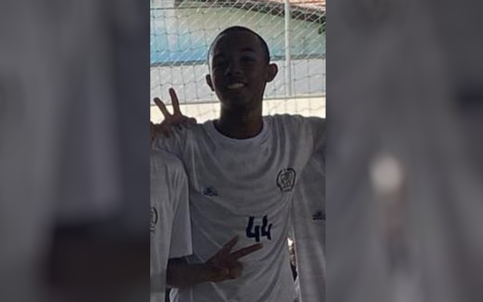 Estudante denuncia injúria racial durante jogo de basquete em escola de Caldas Novas