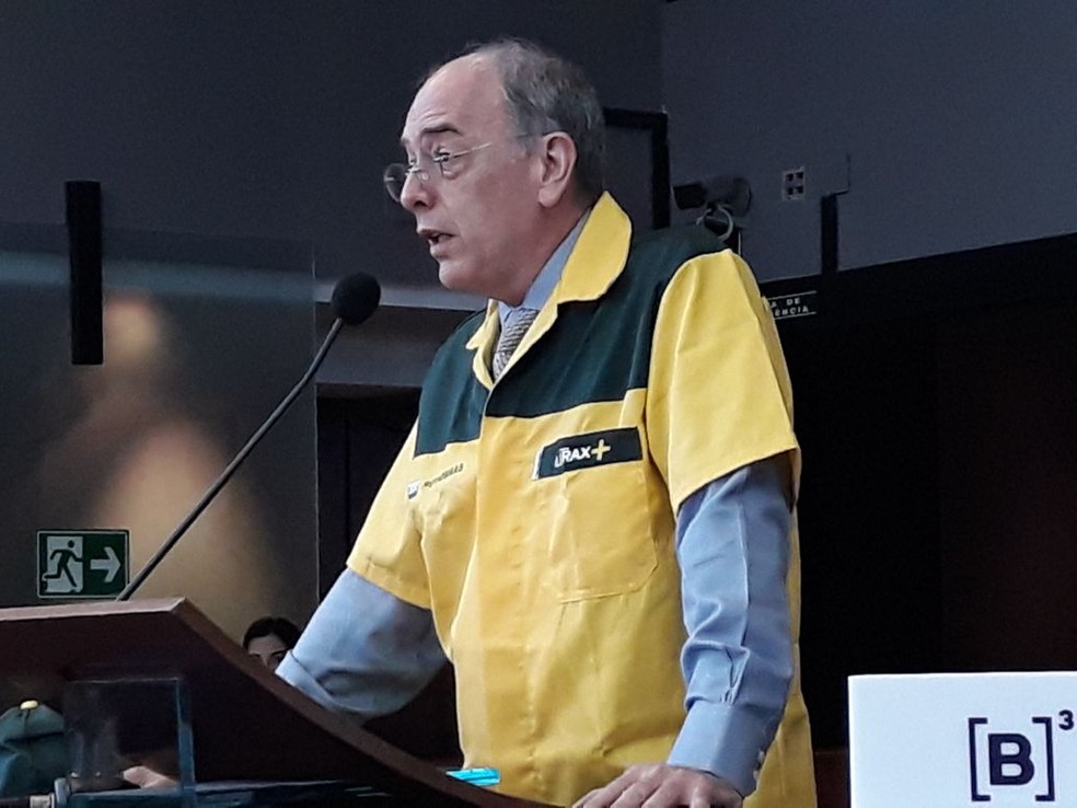 O presidente da Petrobras, Pedro Parente, durante a cerimÃ´nia de abertura de capital da BR em 15 de dezembro de 2017 (Foto: TaÃ­s Laporta/G1)