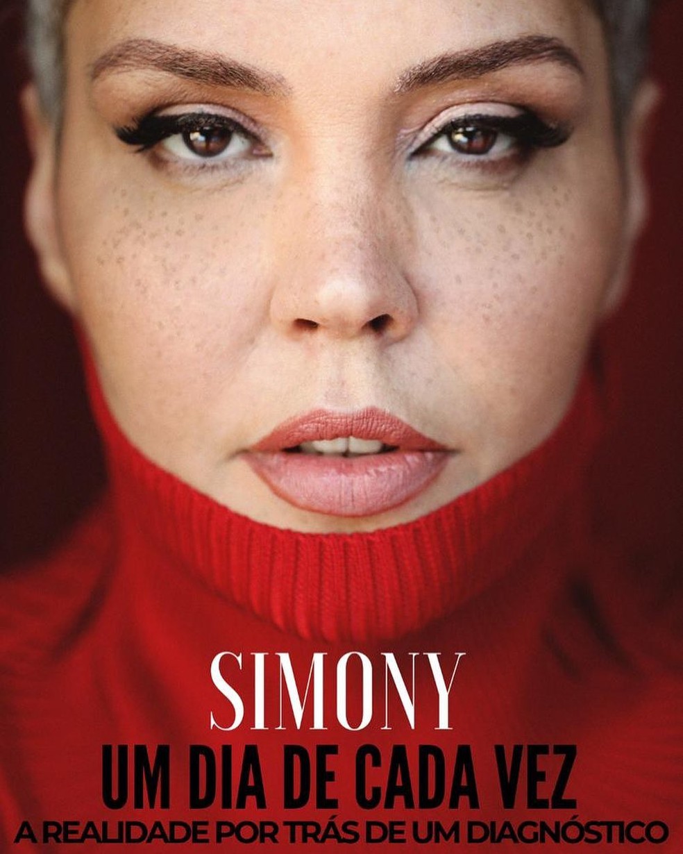 Simony lana e-book no qual fala do diagnstico e tratamento contra o cncer  Foto: Instagram