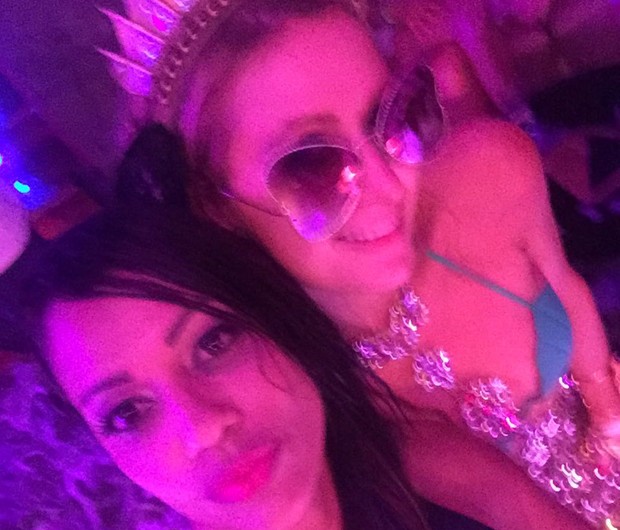 Ana Paula Evangelista e Paris Hilton (Foto: Divulgação)