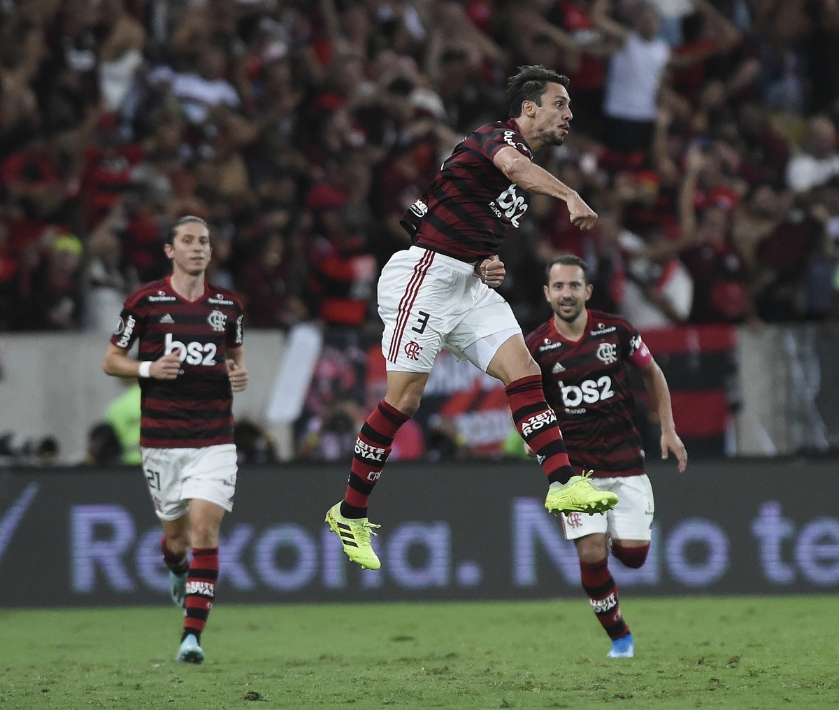 Rodrigo Caio Ultrapassa Meta E Flamengo Trabalha Por Compra De Mais 30 Ao Sao Paulo Brasileirao Serie A Ge