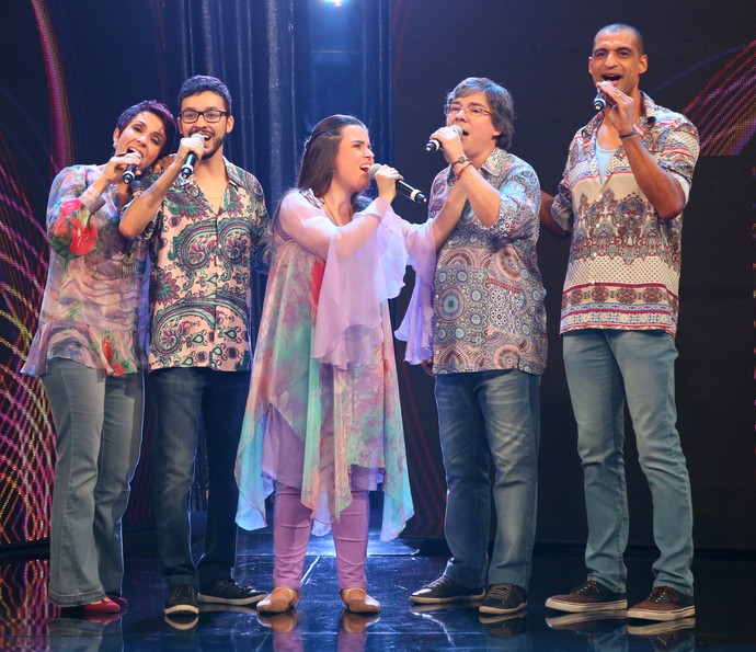 Vocal5 canta sucesso de Flávio Venturini no A Cappella (Foto: Carol Caminha/Gshow)