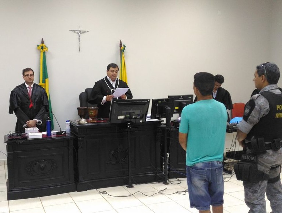 Pelos os dois crimes, homem foi condenado a quase 60 anos de prisão (Foto: Divulgação/TJ-AC)