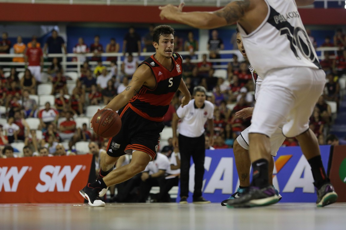 Letal na vitória do Flamengo, Fischer festeja torcida: