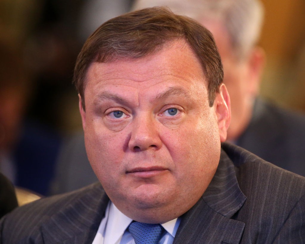 MOSCOW, RUSSIA - MARCH 16:  (RUSSIA OUT) Russian billionaire and businessman Mikhail Fridman attends the plenary session of the Congress of Russian Union of Industrialists and Entrepreneurs (RSPP)  on the slidelines of Russian Business Week in Moscow, Rus (Foto: Getty Images)