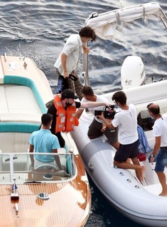 Harry Styles é flagrado filmando novo video clipe na Itália