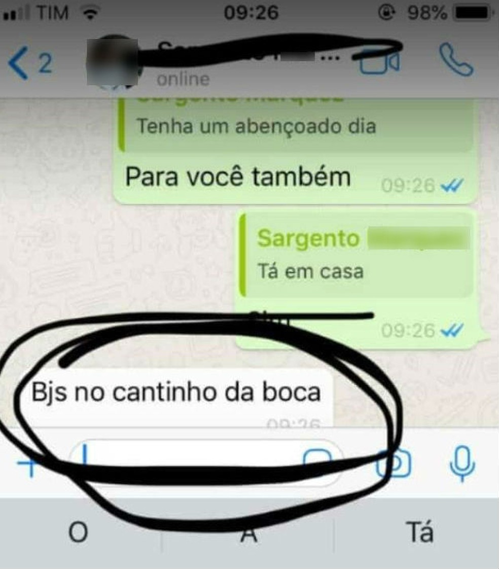 Estudante que denunciou assédio mostra trecho da conversa entre ela e sargento da PM — Foto: Arquivo pessoal