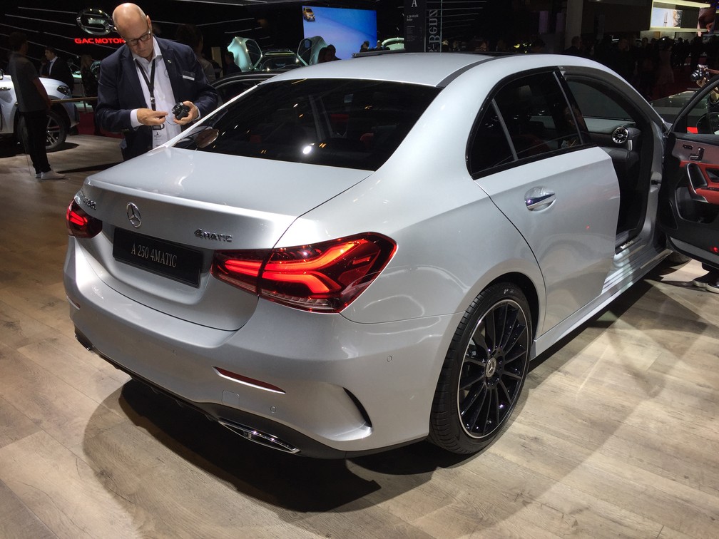 Mercedes-Benz Classe A Sedan no Salão de Paris 2018 — Foto: André Paixão/G1