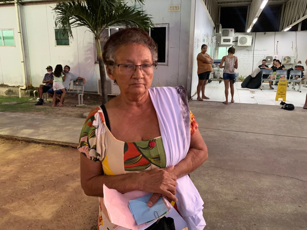 Av&oacute; de paciente obeso que aguarda cirurgia bari&aacute;trica desde 2015 reclama de demora &mdash; Foto: Gustavo Brendo/Inter TV Cabugi