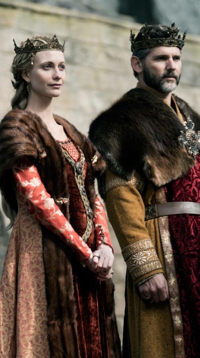 10 filmes bons que te jogam direto na Idade Média