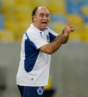 Marcelo Oliveira pode bater recorde de invencibilidade pelo Cruzeiro