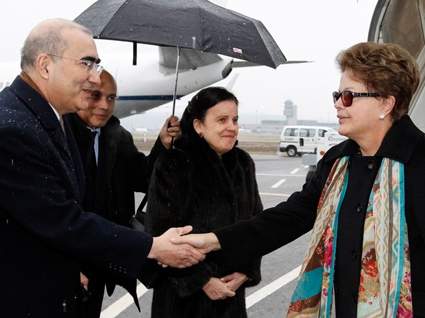 A presidente Dilma Rousseff, na chegada a Zurique (Suiça) nesta quarta (23) (Foto: Roberto Stuckert Filho / PR)