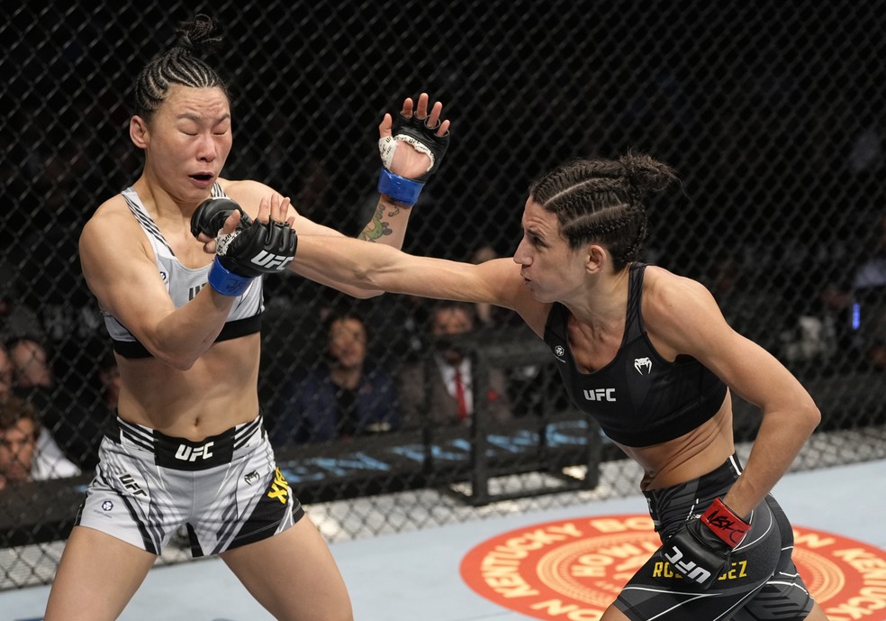 Marina Rodriguez supera Yan Xiaonan por pontos no UFC 272 — Foto: Getty Images