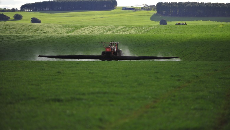 agricultura_defensivo_ (Foto: Ernesto de Souza/Ed. Globo)