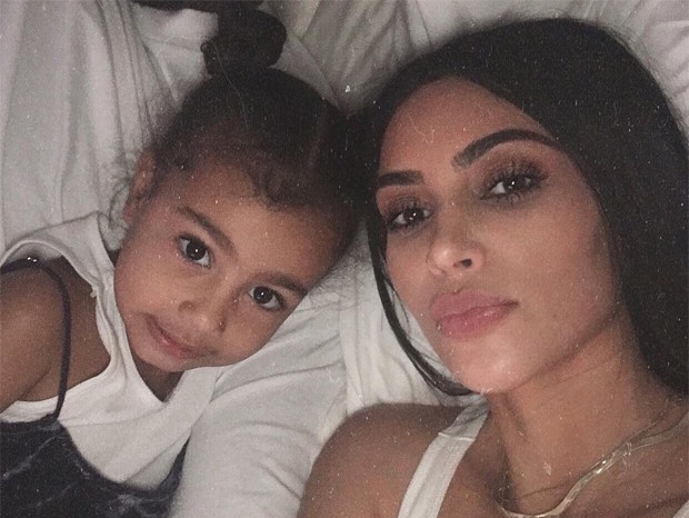 Kim Kardashian e North West (Foto: Reprodução/Instagram)