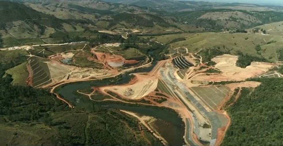 Barragem construída em Pedreira (SP). Previsão de término é para dezembro de 2021 — Foto: Reprodução/EPTV