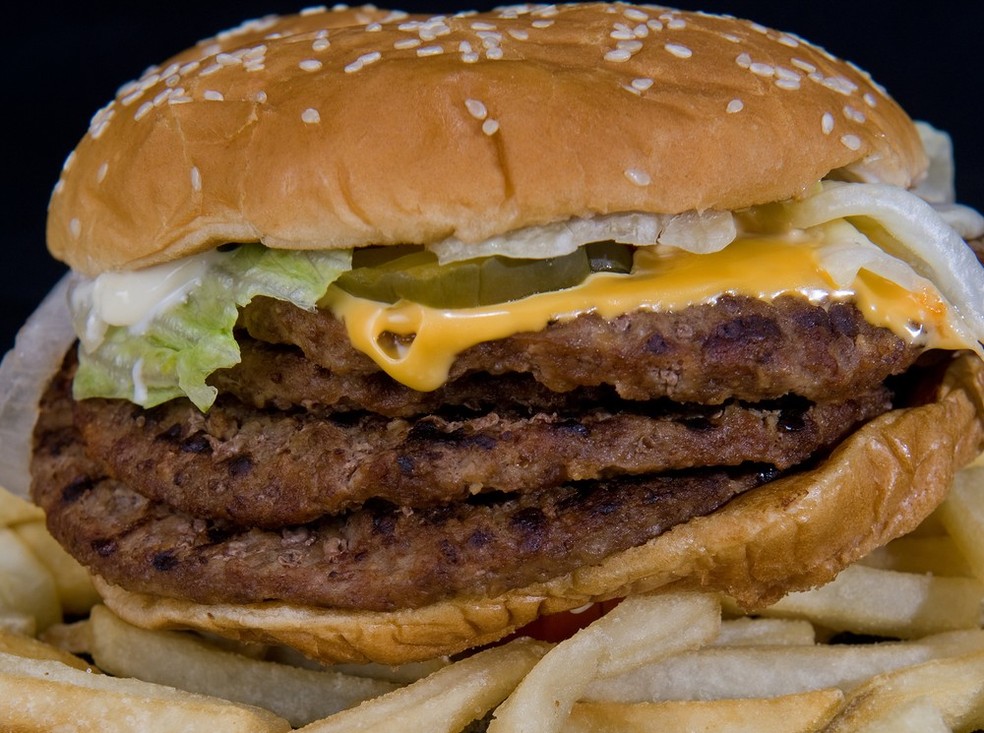 Fast food estÃ¡ entre os vilÃµes da alimentaÃ§Ã£o saudÃ¡vel (Foto: Paul J. Richards / AFP)