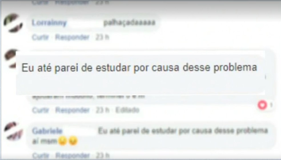 Estudante postou sua história em redes sociais sobre ser impedida de entrar em escola com filho e outra mãe comentou que chegou a parar os estudos pelo mesmo motivo. — Foto: Facebook/Reprodução