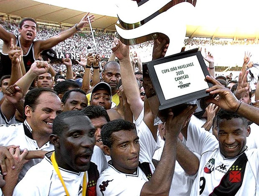 Vasco é o campeão de 2000, mas final só foi jogada em 2001 (Foto: AFP)