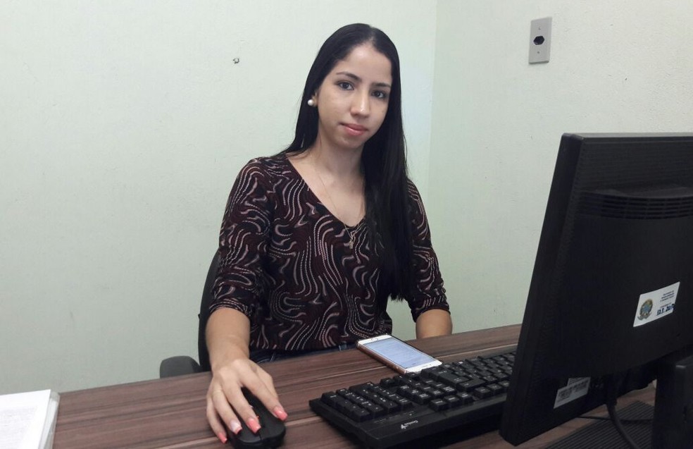 Nayara Barros, advogada do Presídio Santa Luzia (Foto: Magda Ataíde/G1 AL)