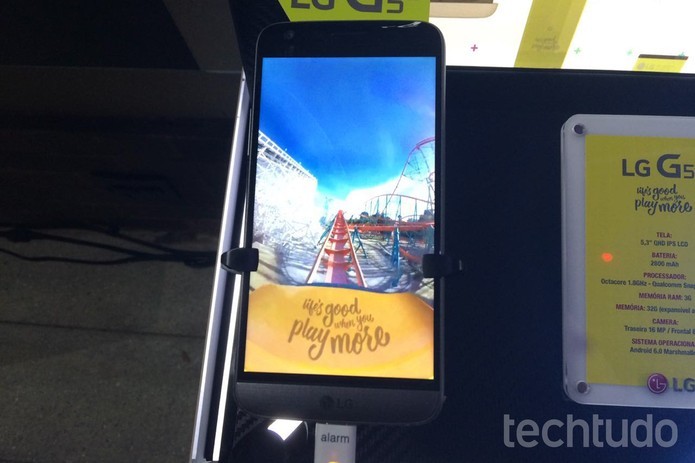 LG G5 tem tela de 5,3 polegadas com resolução Quad HD (Foto: Luciana Maline/TechTudo)