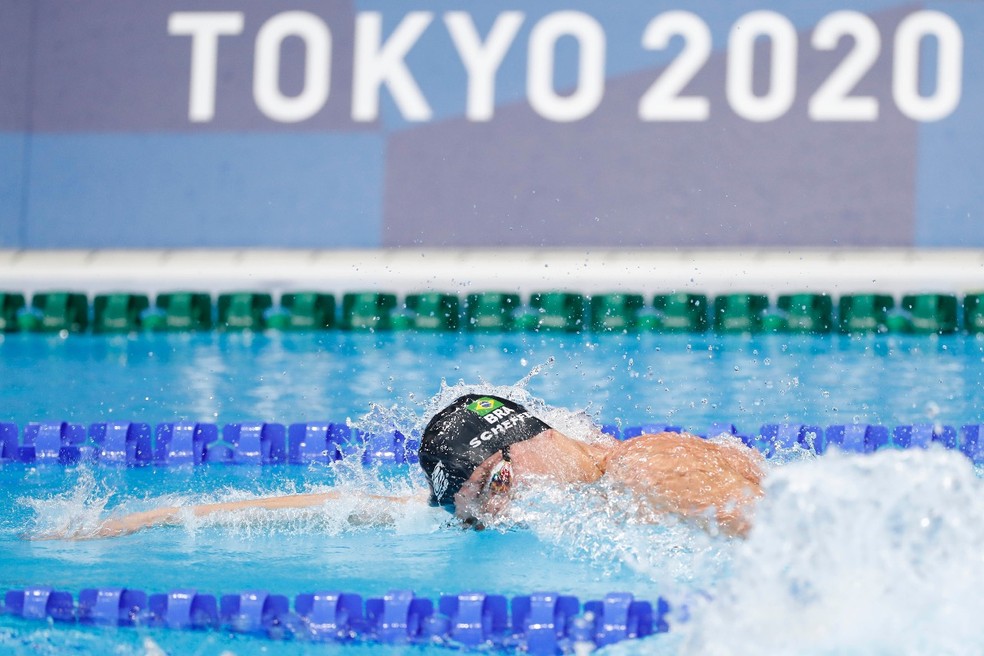 Scheffer durante prova que garantiu a 14ª medalha olímpica da natação brasileira — Foto: Satiro Sodré/SSPress/CBDA