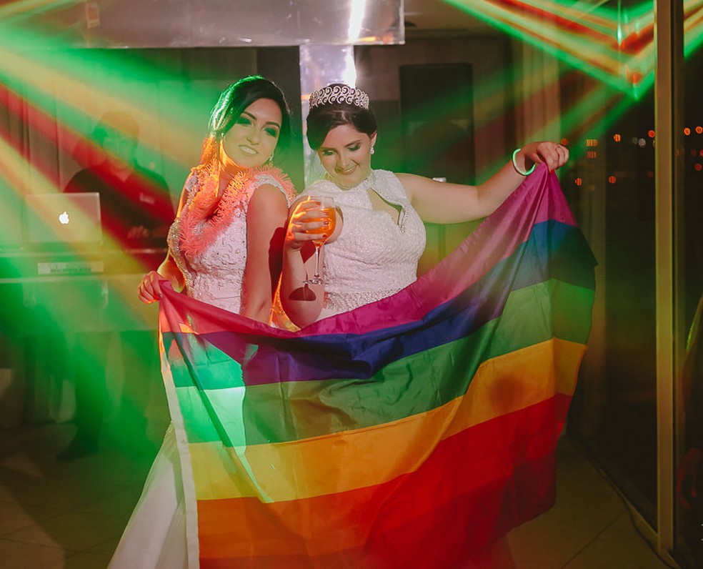Anelise e Adrieli  casaram-se em Florianópolis, em dezembro de 2017. (Foto: Rodrigo Santos Fotografia)