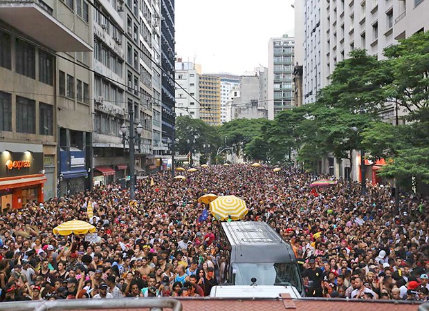 Gloria Groove estreia Bloco Gloriosa  no Carnaval de São Paulo (Foto: Cláudio Augusto/ Brazil News)