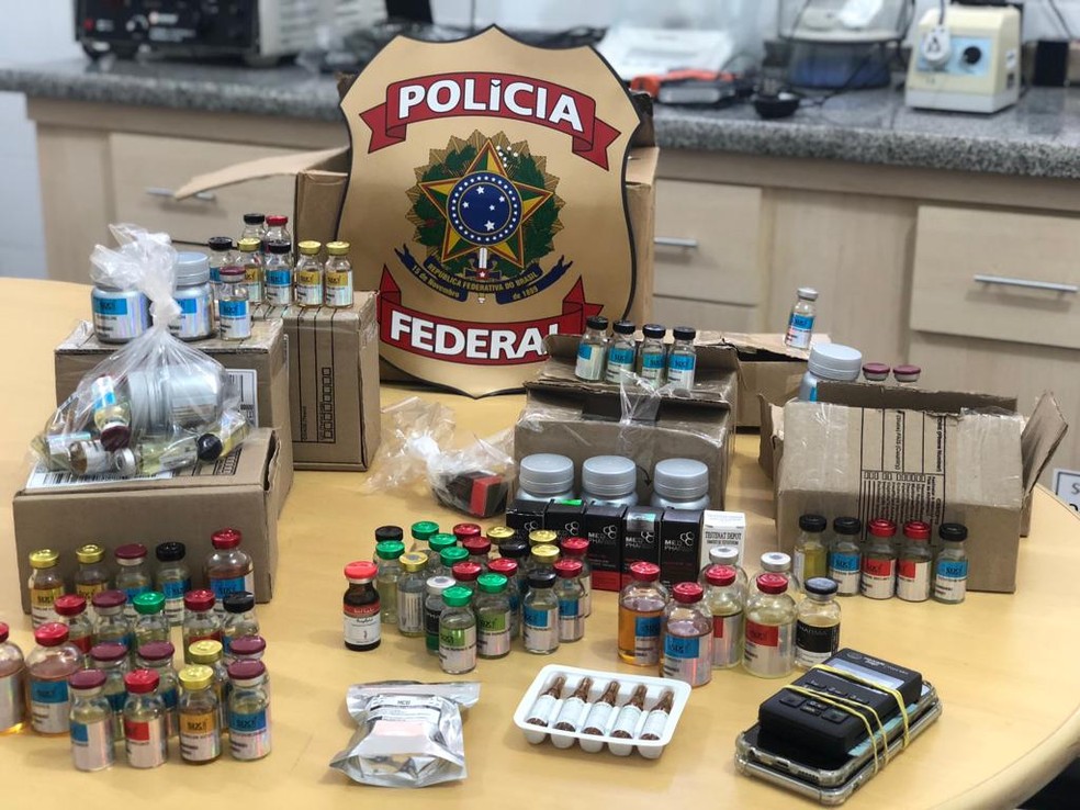 100 ampolas de anabolizantes foram apreendidas pela PF — Foto: Polícia Federal/Divulgação