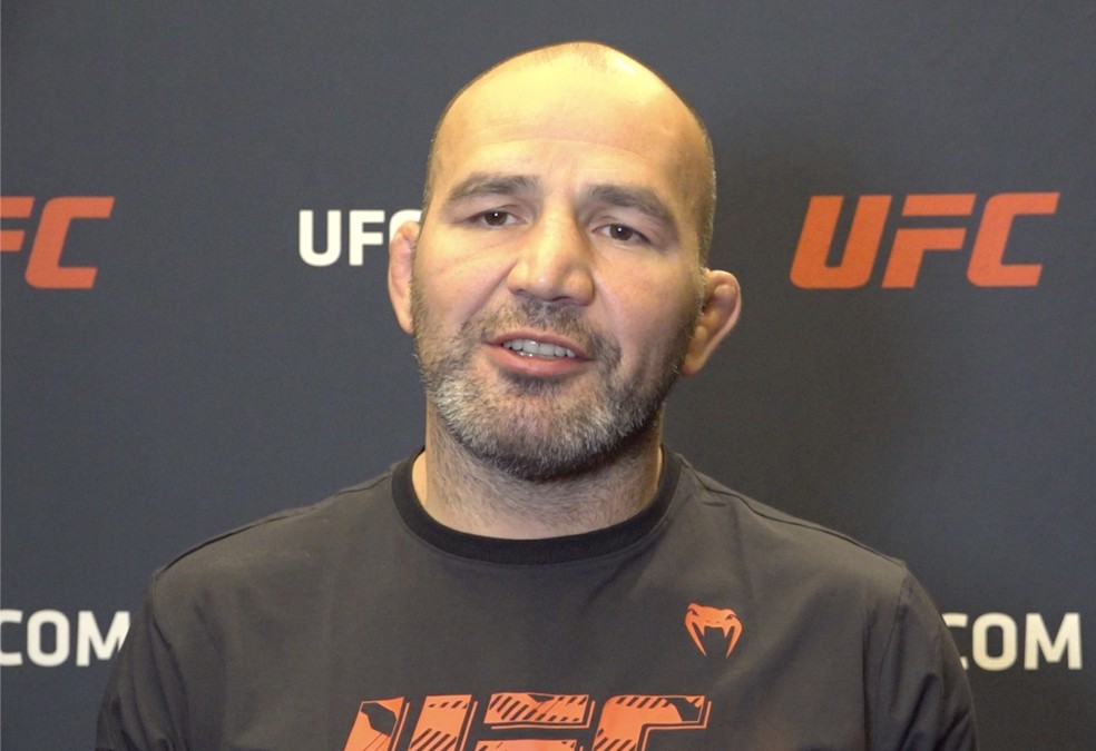 Glover Teixeira estará no corner de Alex Poatan — Foto: Evelyn Rodrigues