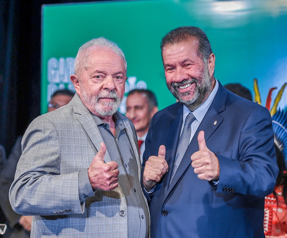 O Presidente Lula e o Ministro da Previdência, Carlos Lupi, Ministro da Previdência