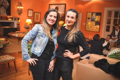 Elisandra Paiva e Silvia Cordeiro 