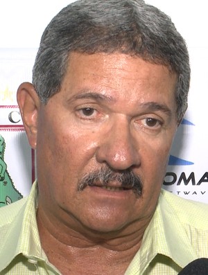 Pedrinho Albuquerque, técnico do Sousa (Foto: Reprodução / TV Paraíba)