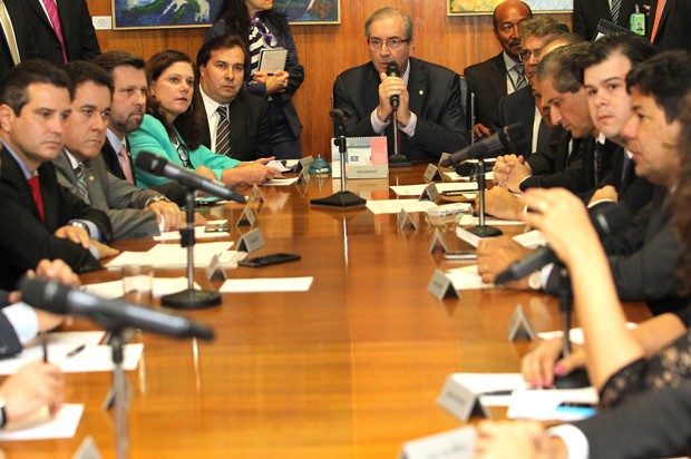 O deputado Rodrigo Maia (DEM-RJ) apresenta relatório final da reforma política a líderes da Câmara (Foto: Dida Sampaio / Estadão Conteúdo)