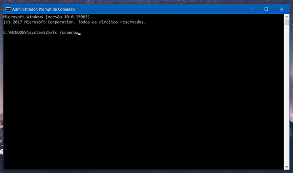 Na linha de comando, insira a instrução de acordo com a imagem (Foto: Reprodução/Filipe Garrett)