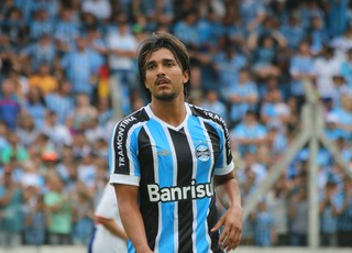 Marcelo Moreno jogo-treino Grêmio gramadense (Foto: Lucas Rizzatti/Globoesporte.com)
