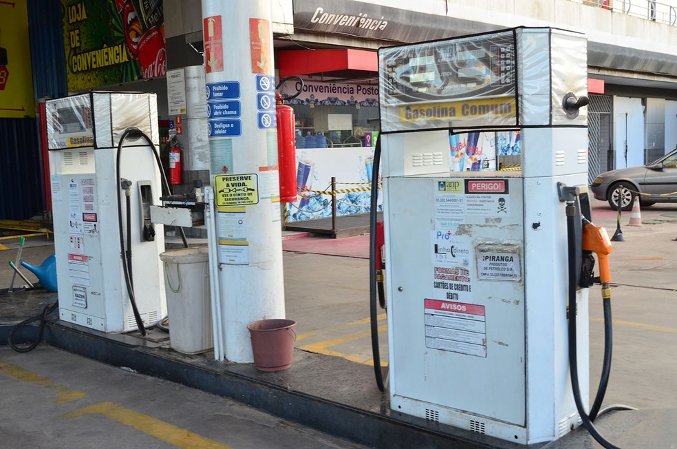 Procon fez pesquisa com preço da gasolina em João Pessoa — Foto: Gilberto Firmino/Secom-JP